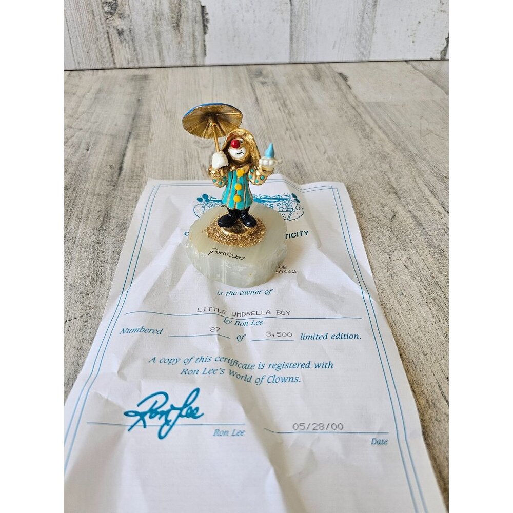 Ron Lee little umbrella boy clown rain gold vintage‎ 2000 raincoat